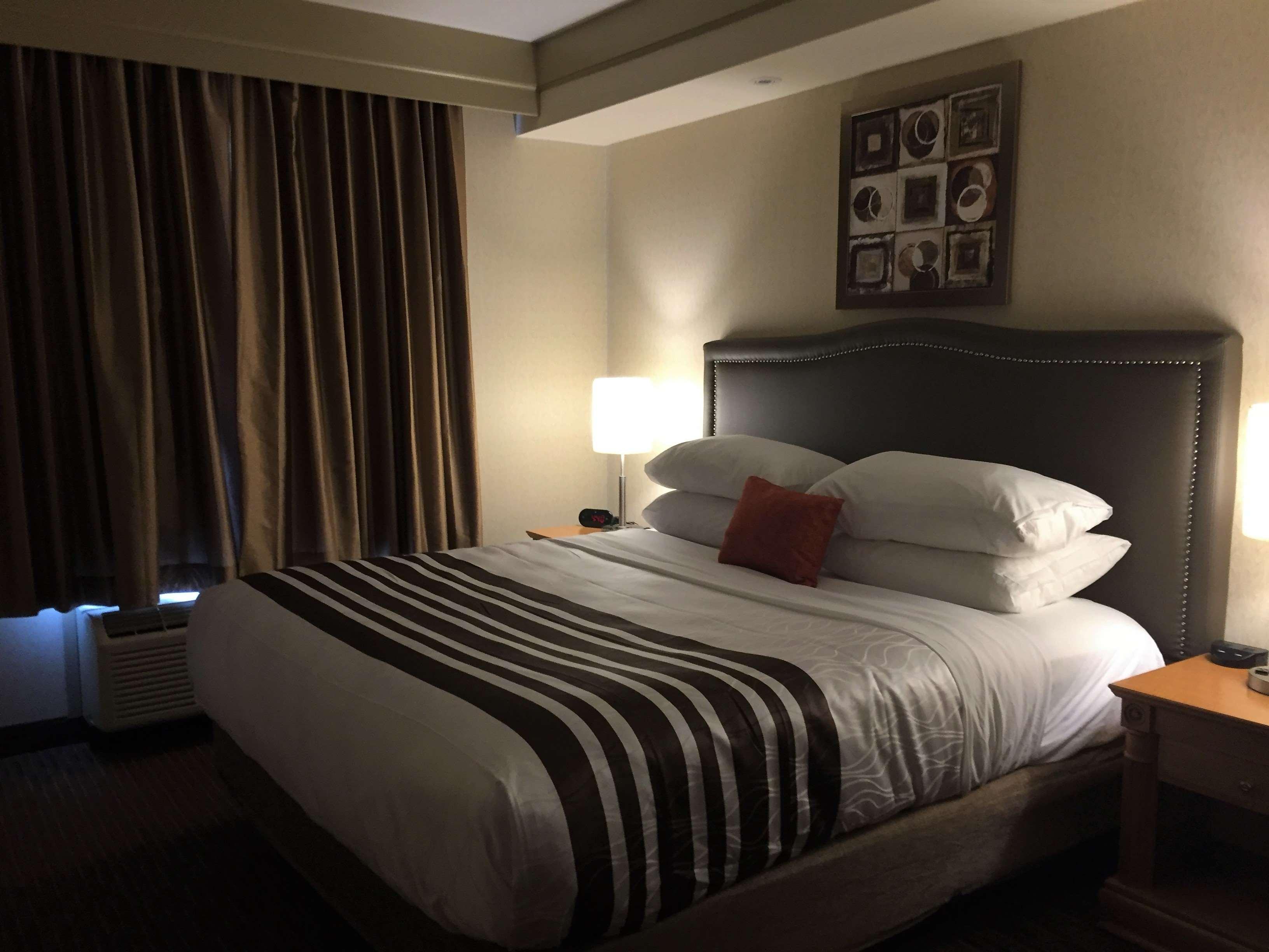 Best Western Plus Waterloo Exterior foto