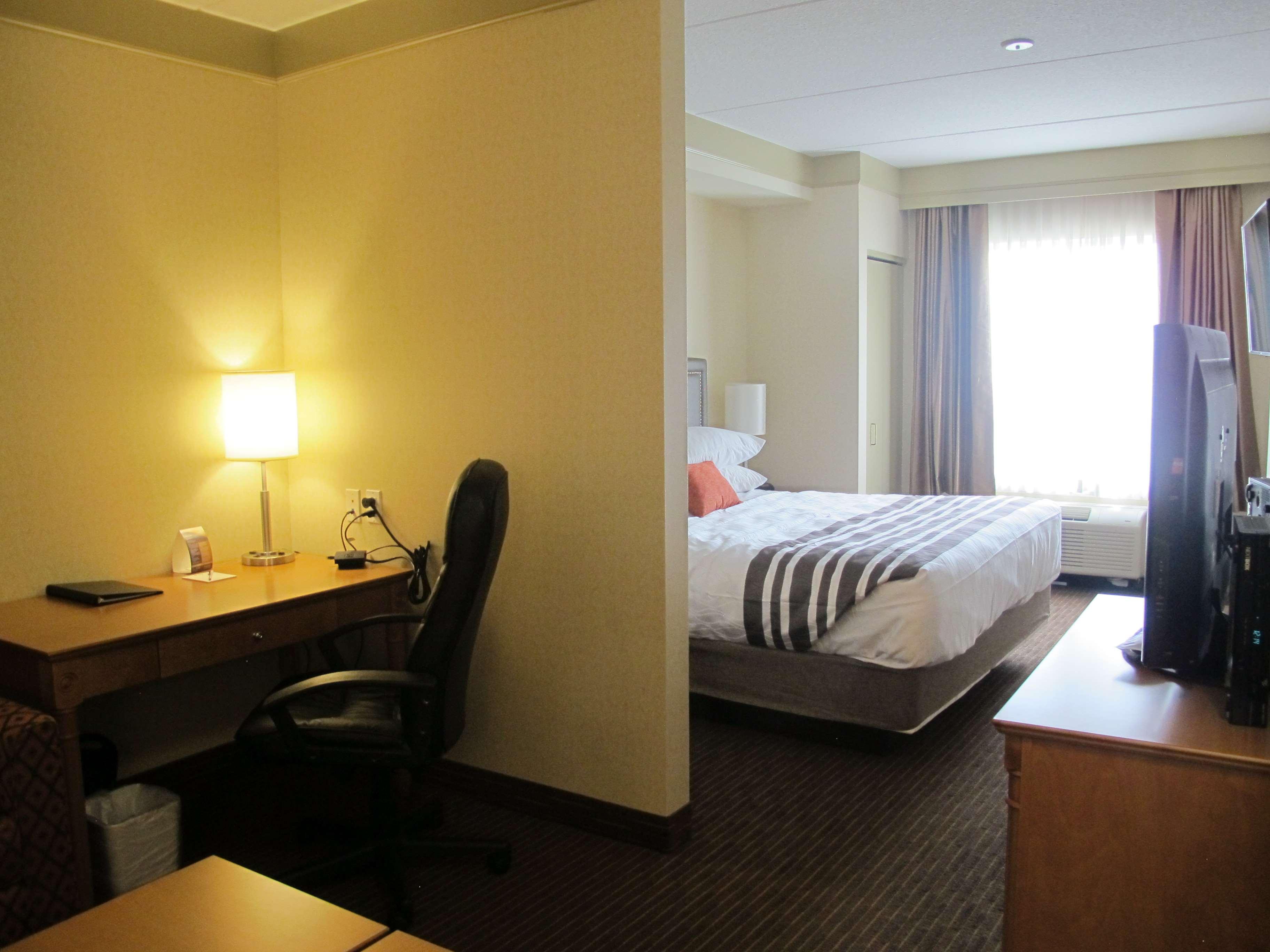 Best Western Plus Waterloo Exterior foto