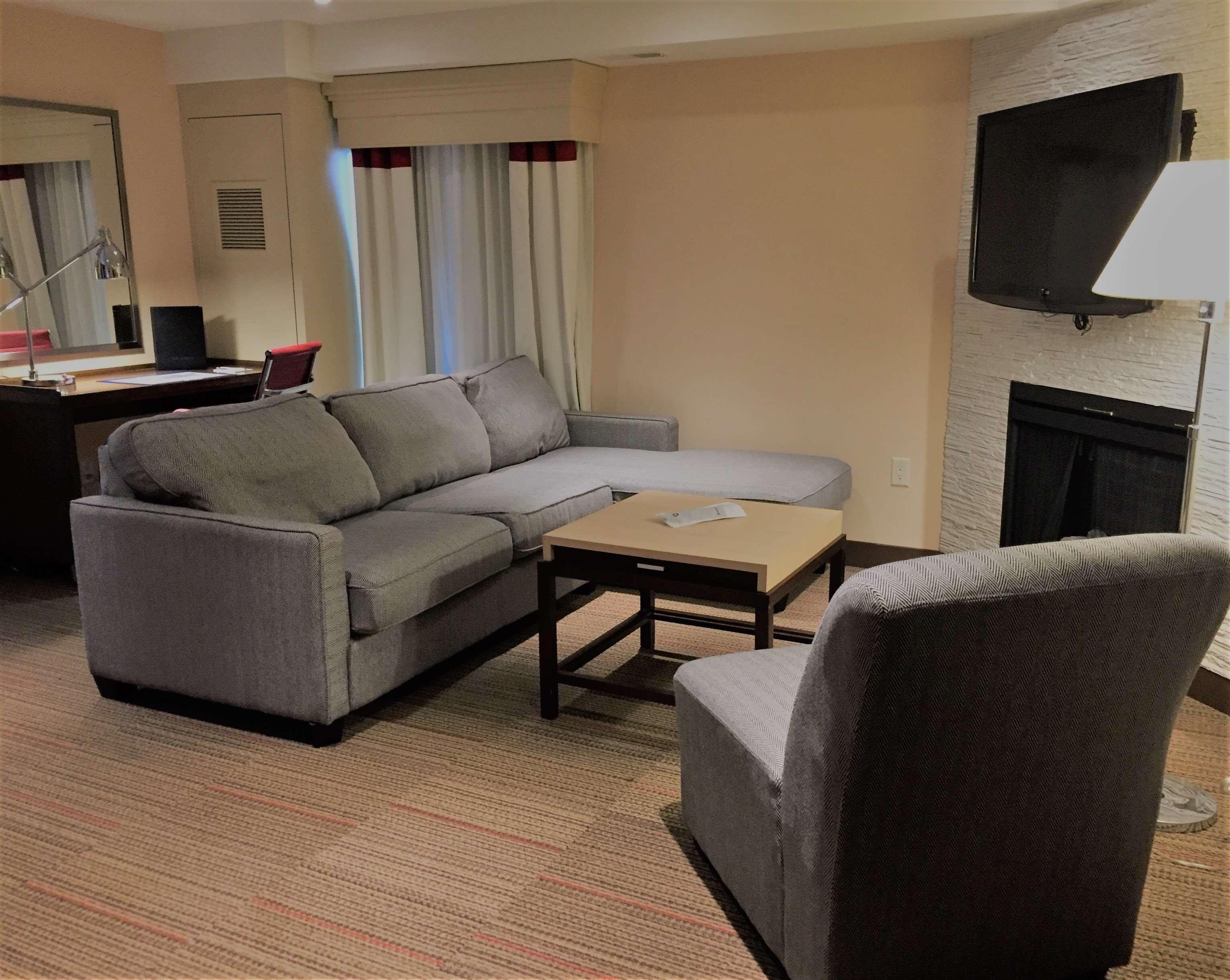 Best Western Plus Waterloo Exterior foto